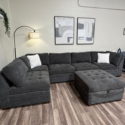 Thomasville Tisdale Modular Sectional with Storage Ottoman