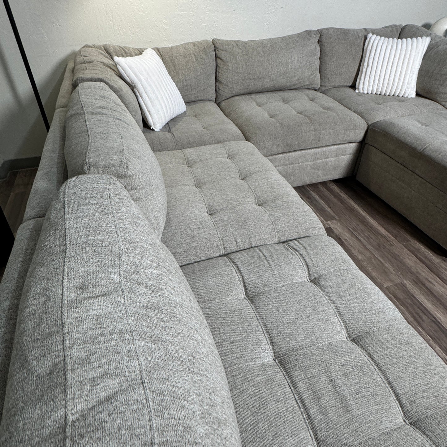 Thomasville 6 Piece Modular Sectional