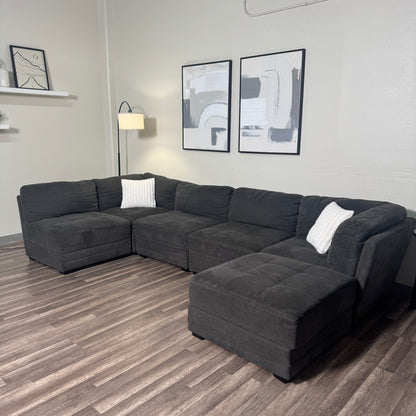Thomasville Gray Modular Sectional
