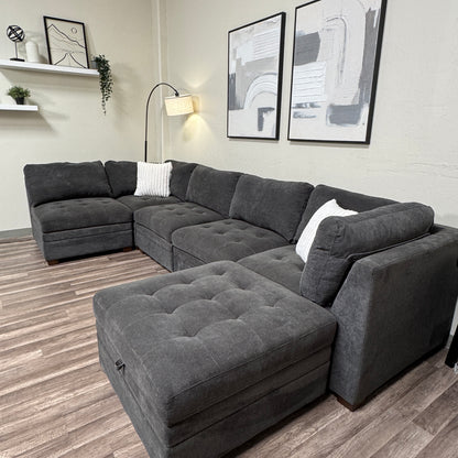 Thomasville Tisdale Modular Sectional with Storage Ottoman