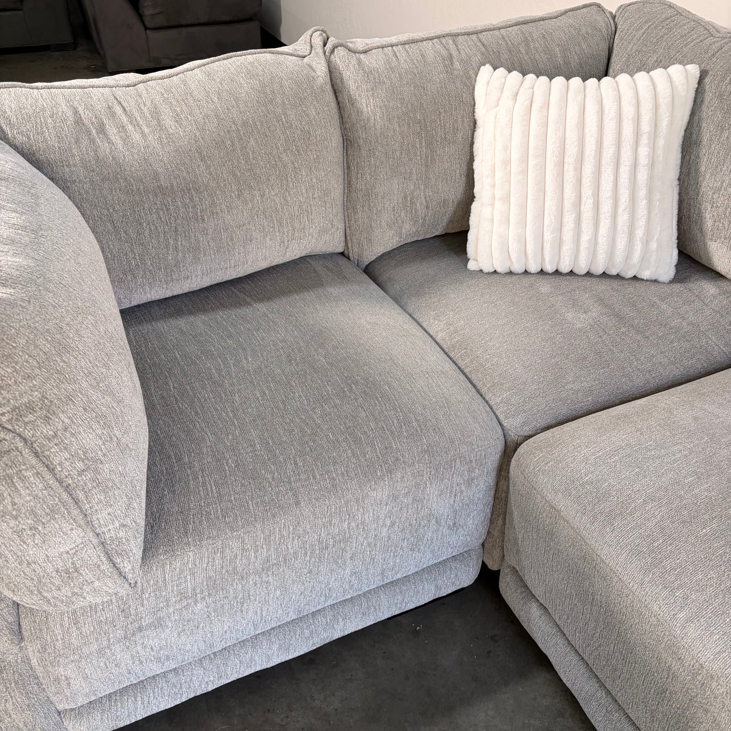 Thomasville Modular Sectional - 6 Piece