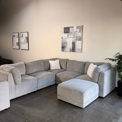 Thomasville Modular Sectional - 6 Piece